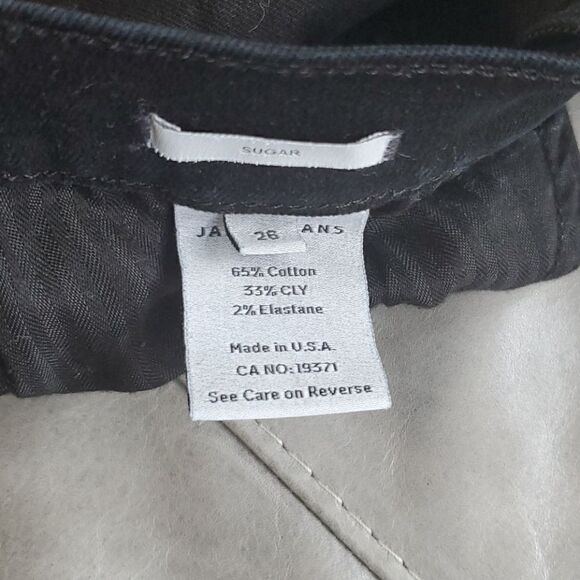 JAMES JEANS "Sugar" Distressed Shorts - Size 26 - Picture 6 of 7